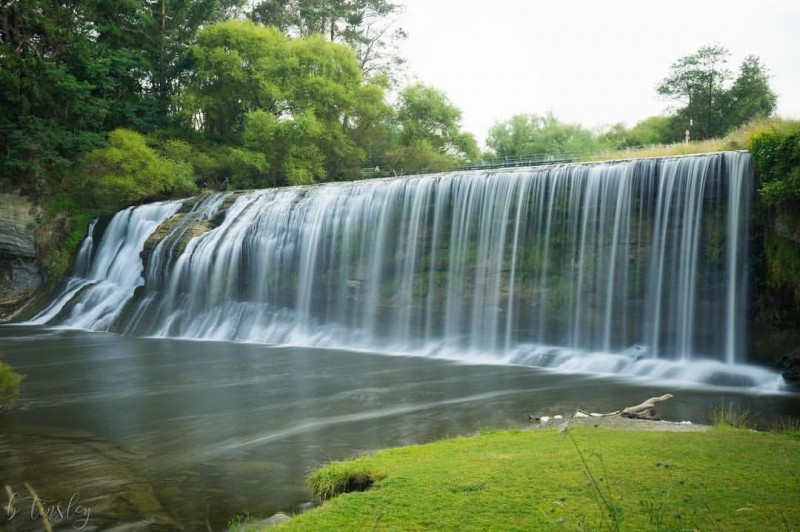 Rere Falls