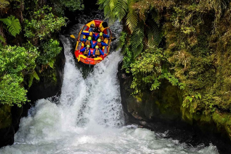 Scenery, Canyons, Gorges and Plenty of Rapids