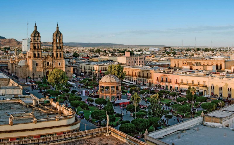 Discover Durango's Rich History and Culture at Casa de Cultura Banamex