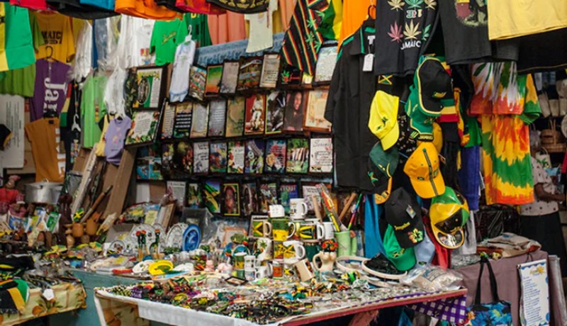 Pineapple Craft Market