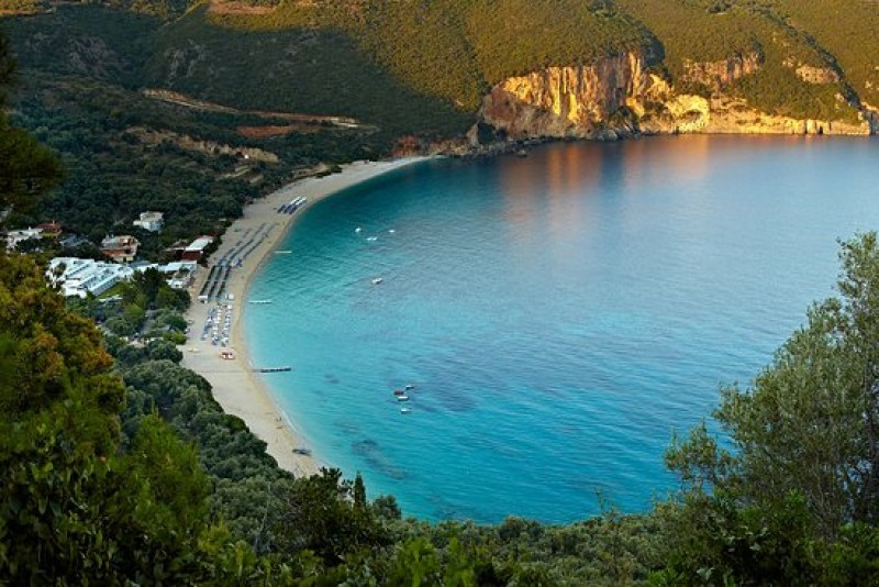 Lichnos Beach