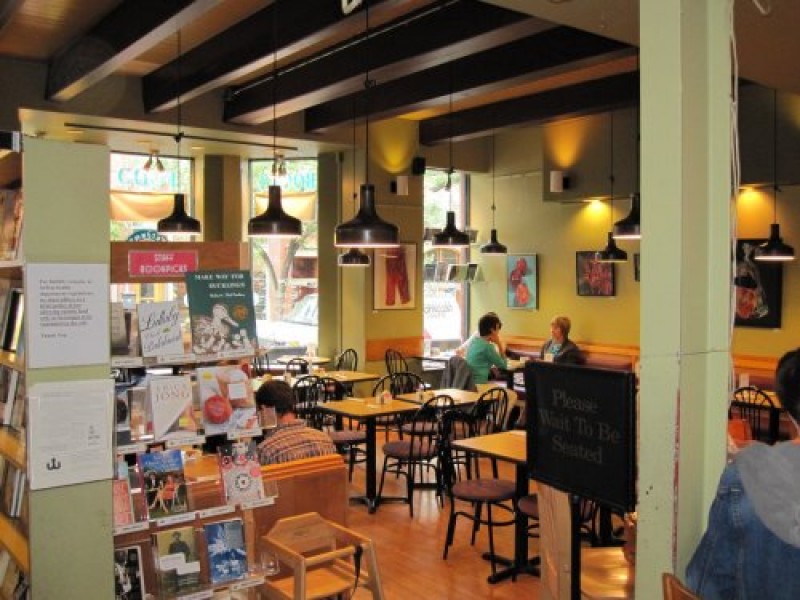 Trident Booksellers & Cafe
